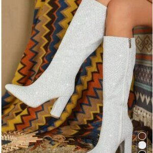 Silver/White Heeled Boots with Chunky Heel and Pointed Toe